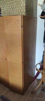 Šatní skříň 60 cm hluboká, šířky 95 a vysoká - 2