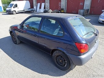 Ford Fiesta - 2