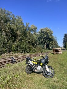 Husqvarna 901 Norden - 2