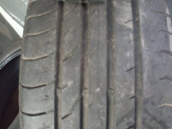 Letní 215/55/18 215/55 R18 - 2
