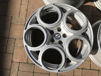 alu ALFA ROMEO GTA 7,5x17" 5x98 ET35 - 2