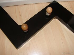 věšák - 2