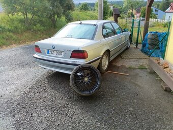 BMW 7 730d e38 manuál v TP 135 kw - 2