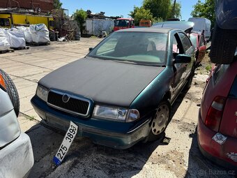 Škoda Octavia 1 liftback (před facelift) - 2
