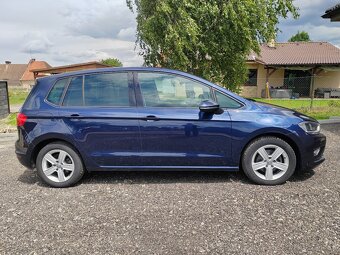 Volkswagen Golf - 2