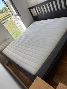 Postel s matrací 200x180 - 2