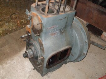 zetor 25 blok motoru - 2