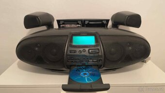 Kazetak Victor RC-X999 - 2