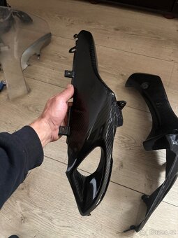 Karbonove kryty nafuku na Suzuki Gsxr 1000 05-06 - 2