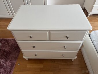Prodám dvě komody IKEA Tyssedal - bílé - 2