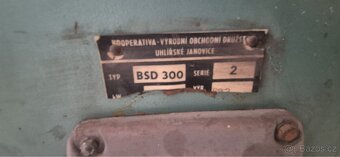 Dvoukotoučová stojanová bruska BSD 300 - 2