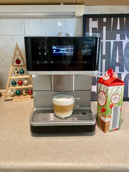 Kávovar Miele CM 6100 - 2