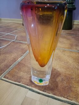 Váza z barevného skla - 2