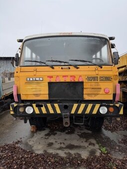 Tatra 815 6x6 tahač pro tahání - 2