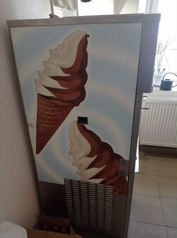 Zmrzlinový stroj - 2