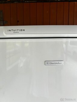Lednička s mrazákem dole Elektrolux - 2