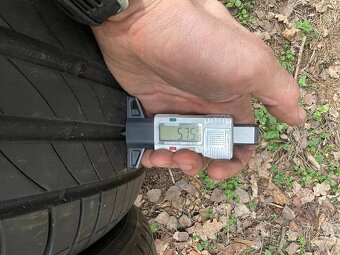 Dvě letní pneu 225/45/18 Michelin - 2