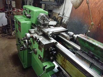 Soustruh  TOS SS 32 - 2