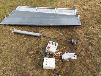 Garážová vrata elektrická - 2