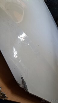 Prodám kapotu vw passat b7 - 2