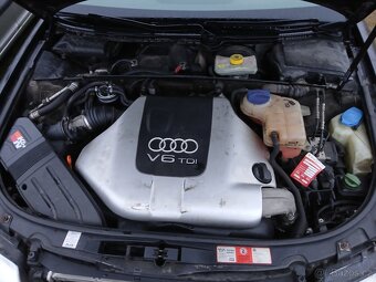Audi a4 2.5tdi 114kw - 2