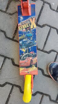 Dětská koloběžka blesk McQueen - 2