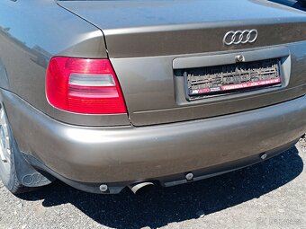 Audi A4 r.97 1.6 Náhradní díly - 2