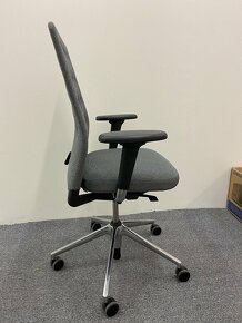 Kancelářská židle - Vitra ID Trim (Pc 31300,-) NOVÁ - 2