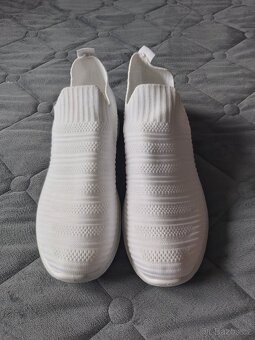 Dámské prodyšné pletené boty, slip on boty vel.39 bílé - 2