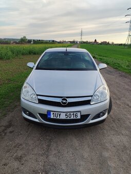 Opel Astra TwinTop 1.8i 103kw -cabrio - 2