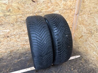 2 KUSY ZIMNÍCH PNEU 215/60 R17 96V HANKOOK DOT 2021 - 2