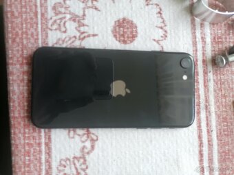 Prodám iPhone se 2022 - 2
