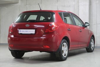 Kia Ceed 1.4i,CZ,manuál - 2