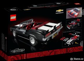 LEGO 10304 Chevrolet Camaro Z28 - 2