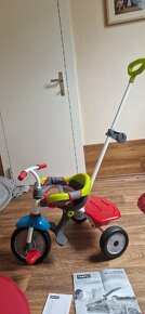 Fisher-Price Tříkolka 3 v 1
- 2