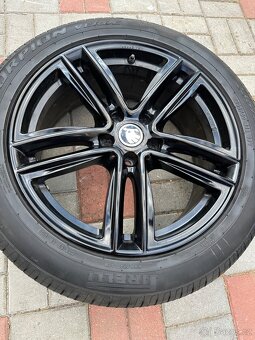 5x112 r19 235/50r19 letní - 2