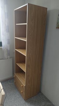 P.: Skříňka vysoká - 2