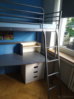 Patrová postel Ikea, stůl, matrace, set a polička - 2