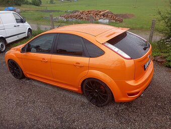Ford Focus ST - 2
