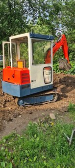 Minibagr Takeuchi - 2