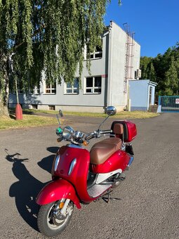 SKÚTR 50CCM - 2