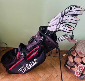 GOLFOVÝ SET TITLEIST CALLAWAY DRIVER BAG DŘEVO ŽELEZA HYBRID - 2