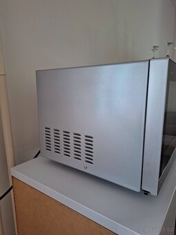 Mikrovlnná trouba Whirlpool MWP 303 SB - 2