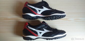 pánské kopačky Mizuno - 2