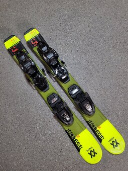JUNIOR.CARV. LYŽE VOLKL RACETIGER SL JR - 70 CM - 2