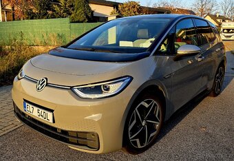 ID.3, 62kWh,1ST Pro 150kW, IQ Lights, 46tkm, výbava - 2