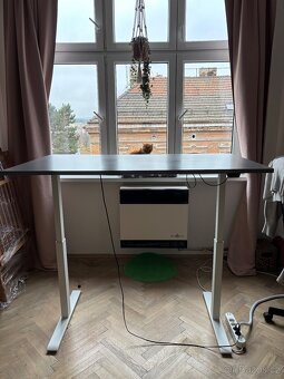 Polohovací stůl Rodulf - 2