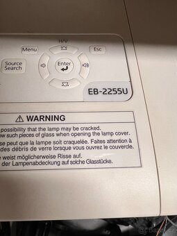 Epson EB-2255U – profesionální 3LCD projektor (WUXGA, 5000 l - 2