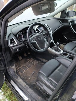 Prodam OPEL ASRTA J 1.6 turbo - 2