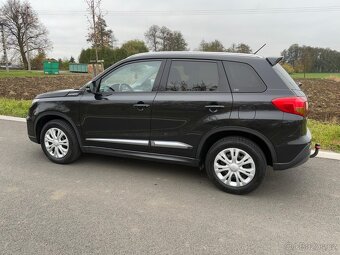 Suzuki Vitara 1.6VVT 88kw 4x4 Automat jen 95.488km KAMERA - 2